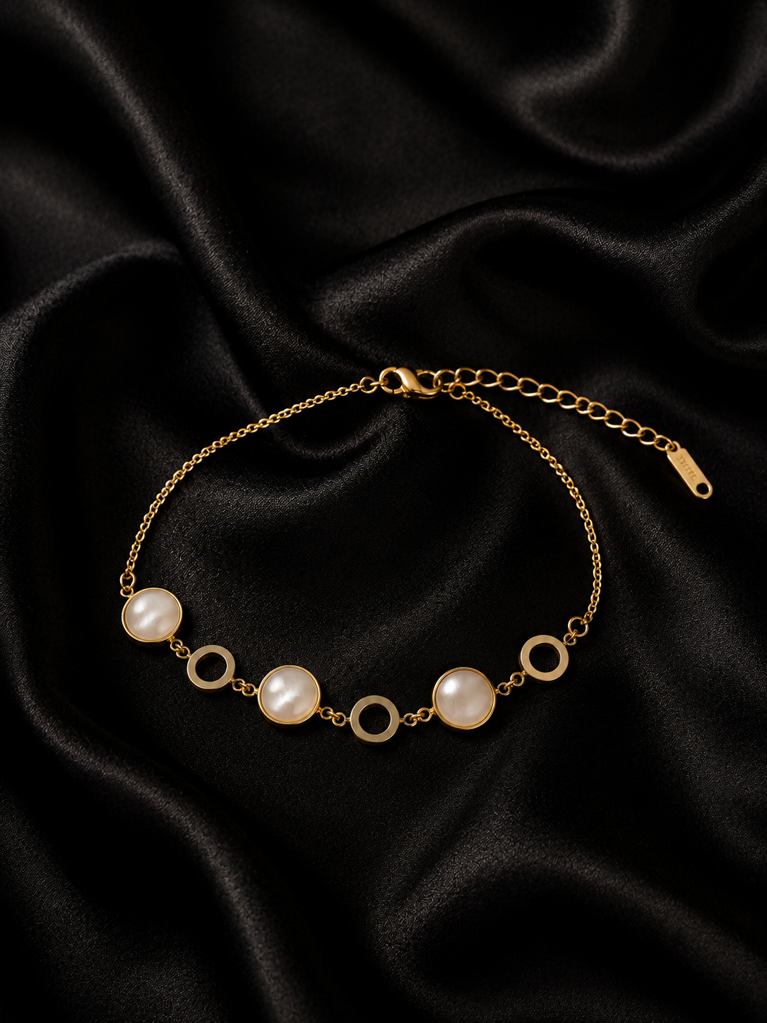 Pearl Glow Bracelet