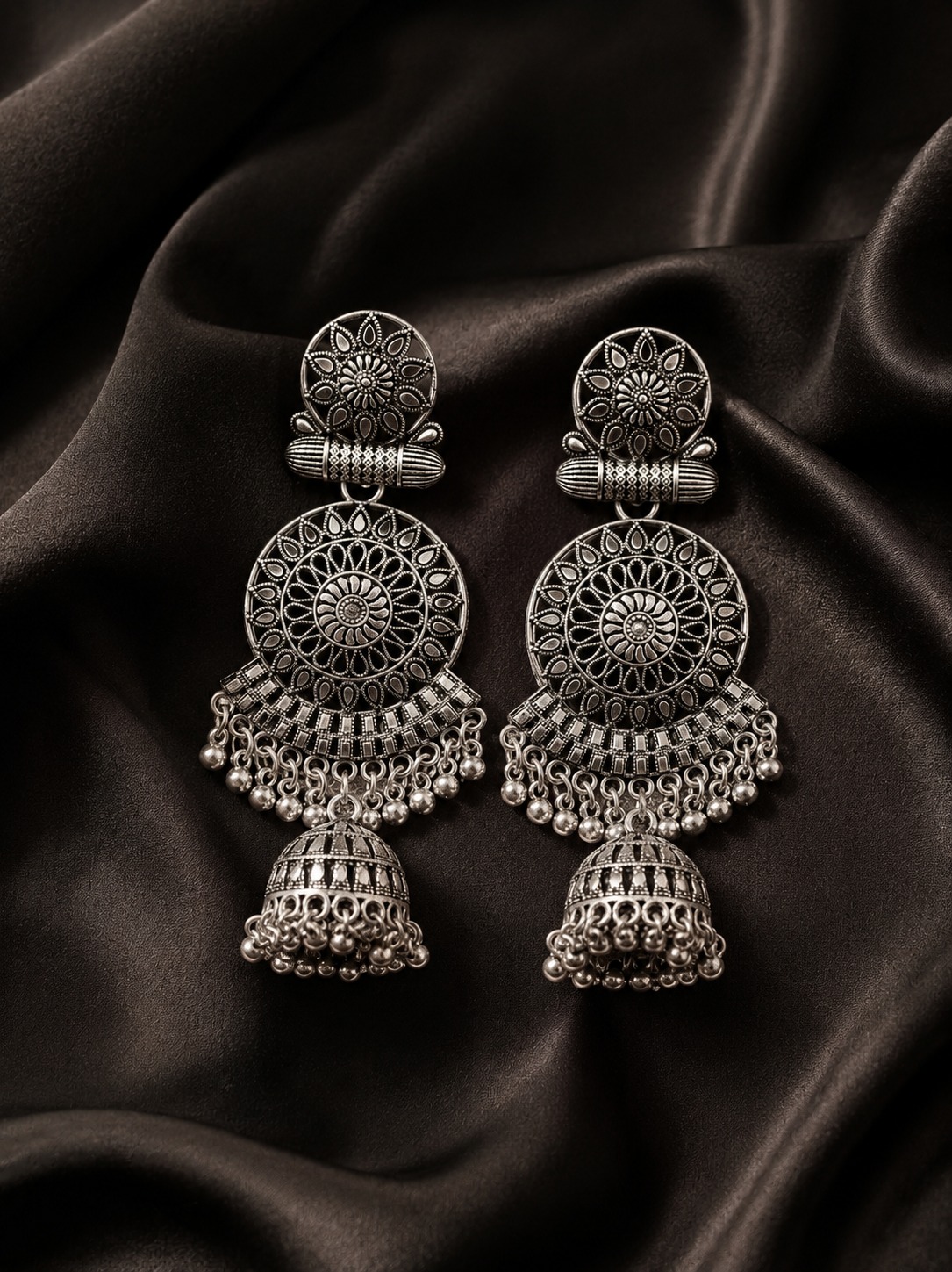 Noor Jhumka Earrings